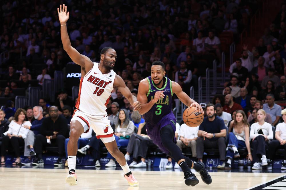 己的特色打 己的特色打